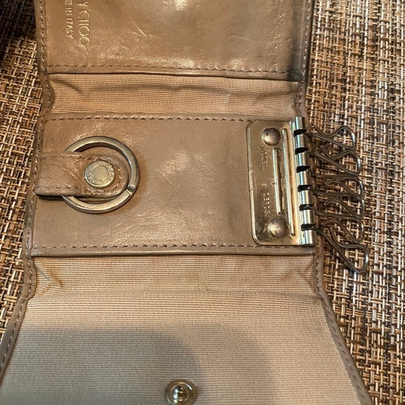 Authentic preowned tan Jimmy Choo key wallet. Good condition. - Picture 2 of 3
